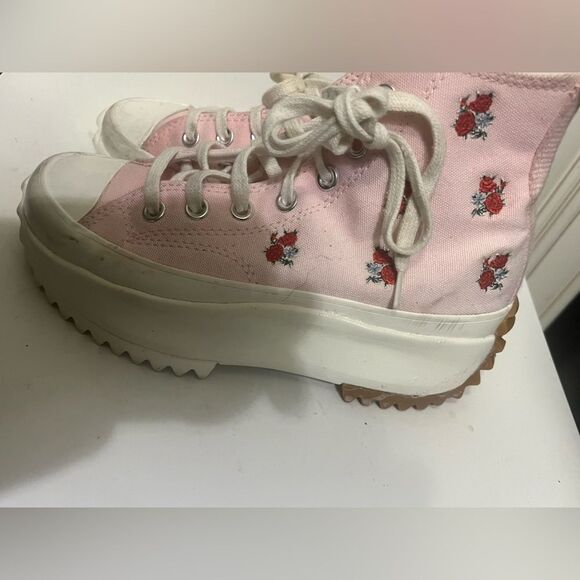 - Converse Chuck Taylor All Star Pink With Roses Sz 6 - Picture 7 of 11